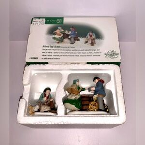 Department 56 Dickens’ Village: “A Good Day's Catch” Complete 2pc Set With Box